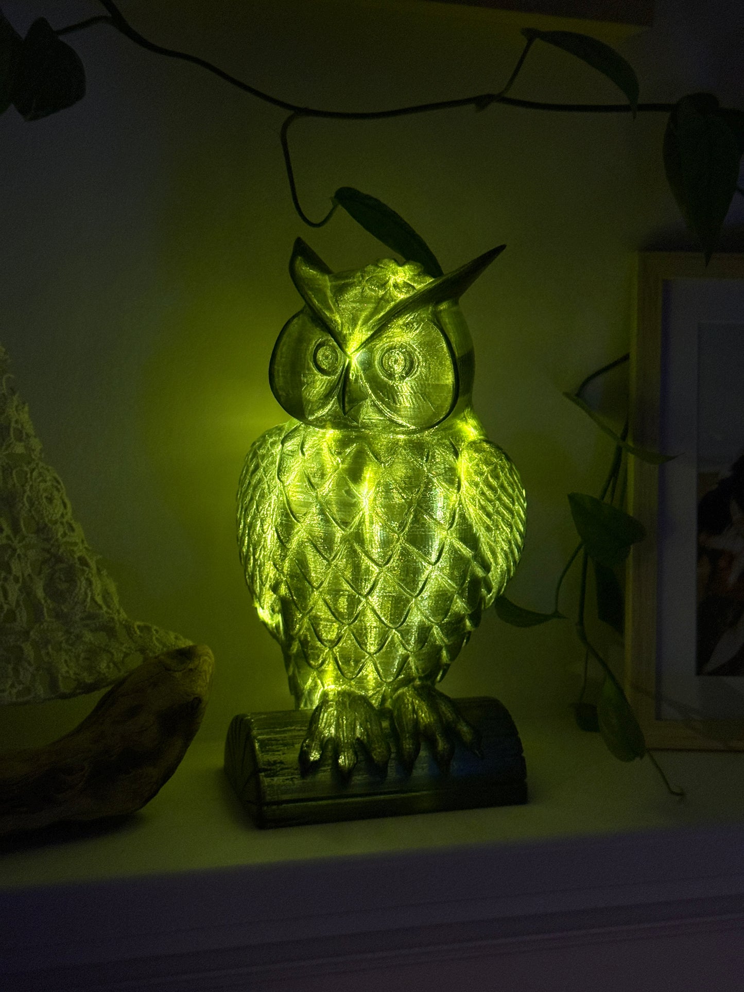 Lady Owl Fairy Light, Magical Animal Statue Lamp, Home Decor, Woodland Theme, 3D Printed