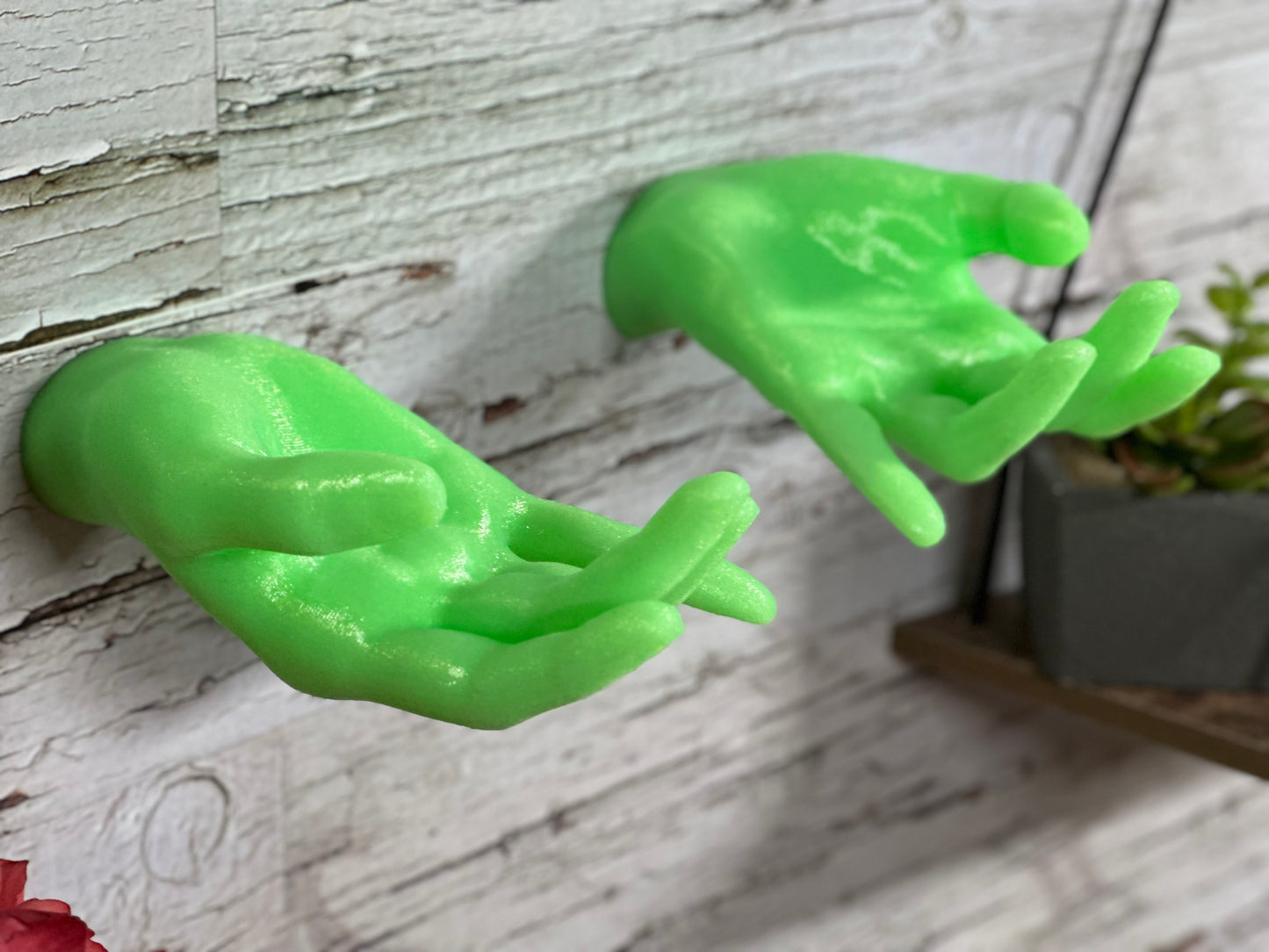 Female Hand Hook, Relaxed, Choose Your Color, 3D Printed, Wall Mounted, Floating Effect