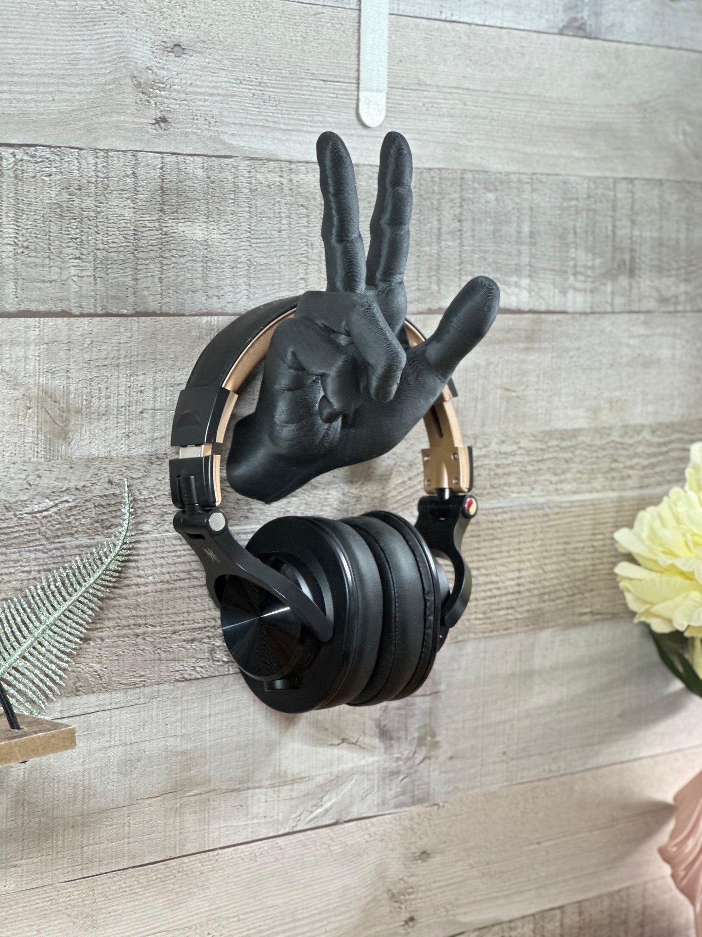 Male Hand Hook, Peace, Choose Your Color, 3D Printed, Wall Mounted, Floating Effect